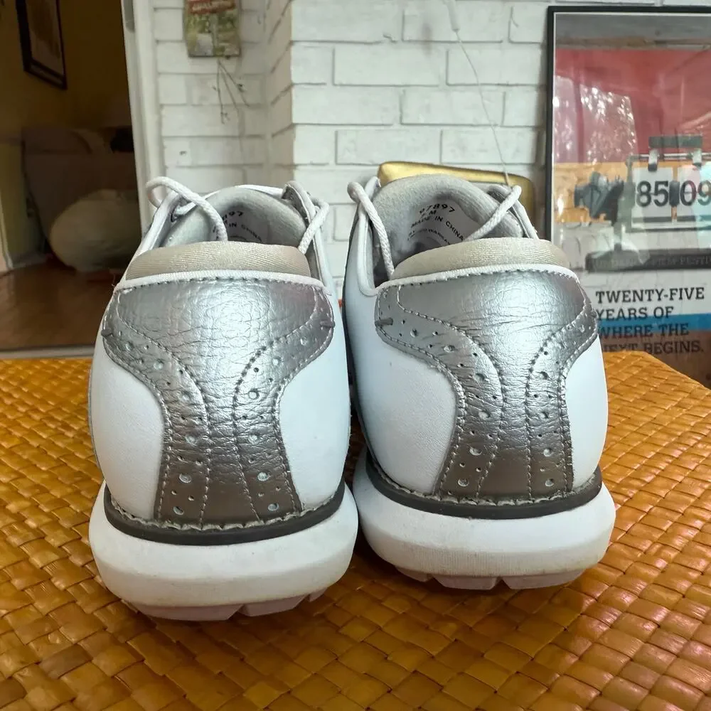 FJ FootJoy Traditions Spikeless Women’s Saddle Style Golf Shoe Size 7 Gray White